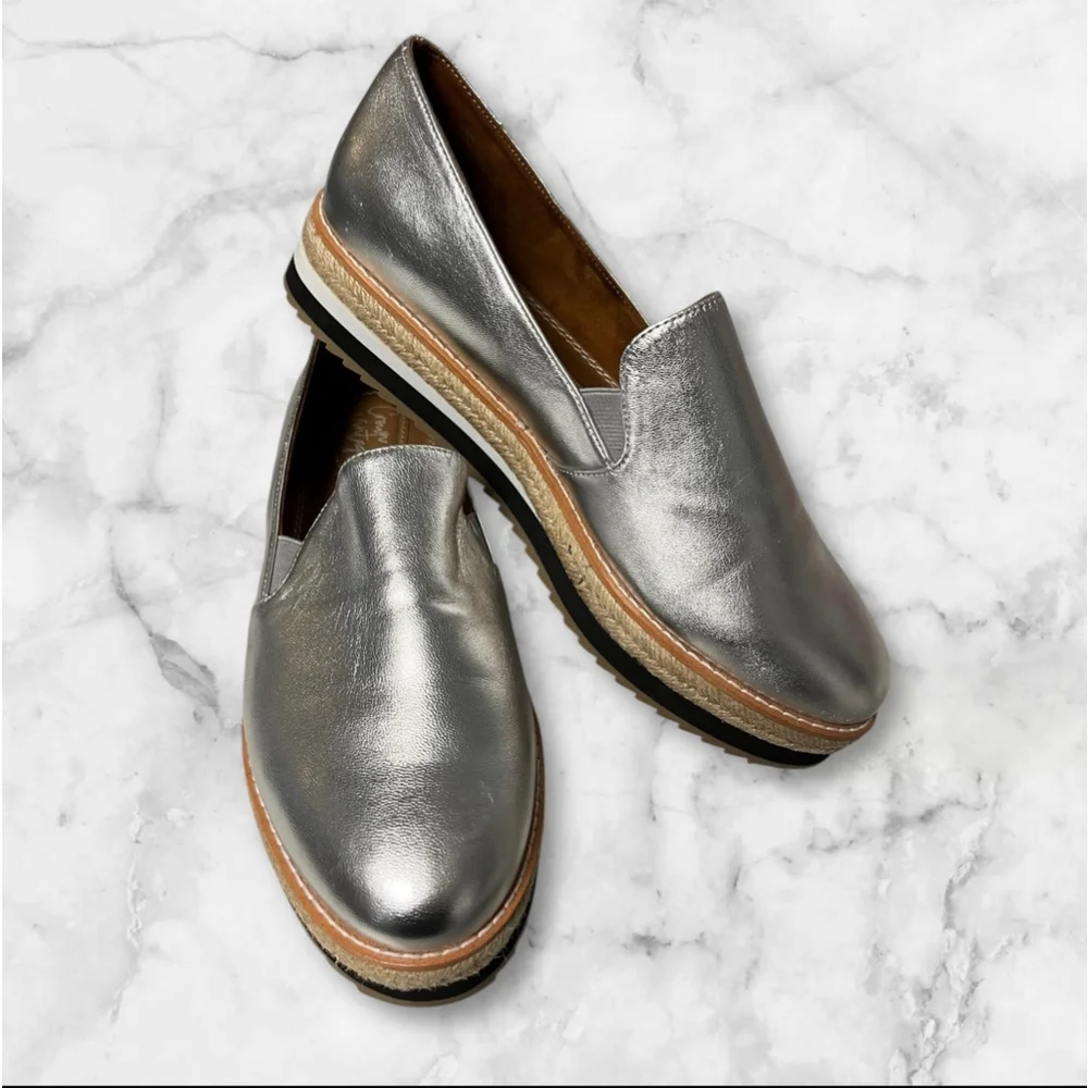 Crown Vintage Bina Silver Platform Espadrille Loafers Size 8